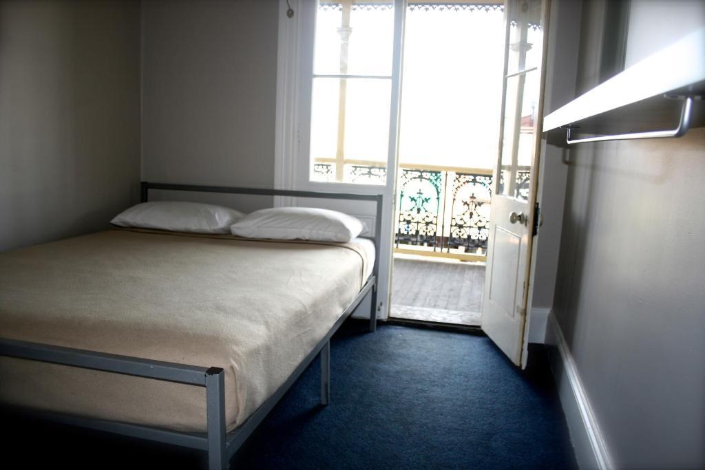 Glenelg Beach Hostel Rom bilde